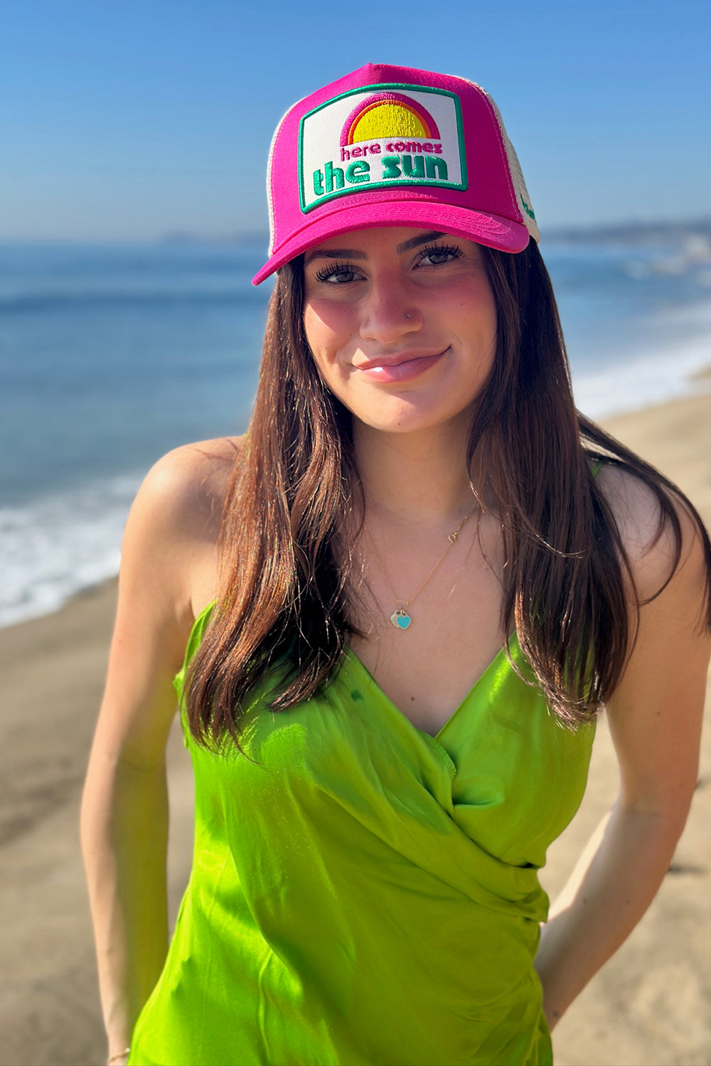 Soulbyrd Here Comes the Sun Trucker Hat in Pink