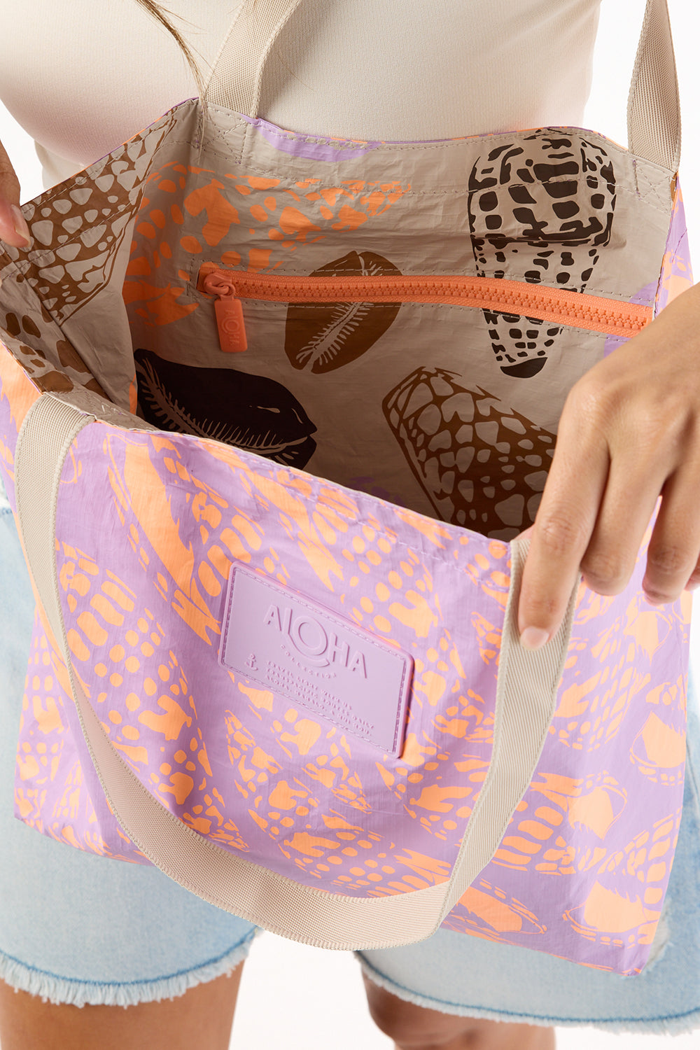 ALOHA Collection Miter Lineup Reversible Tote in Nectarine/Lavender