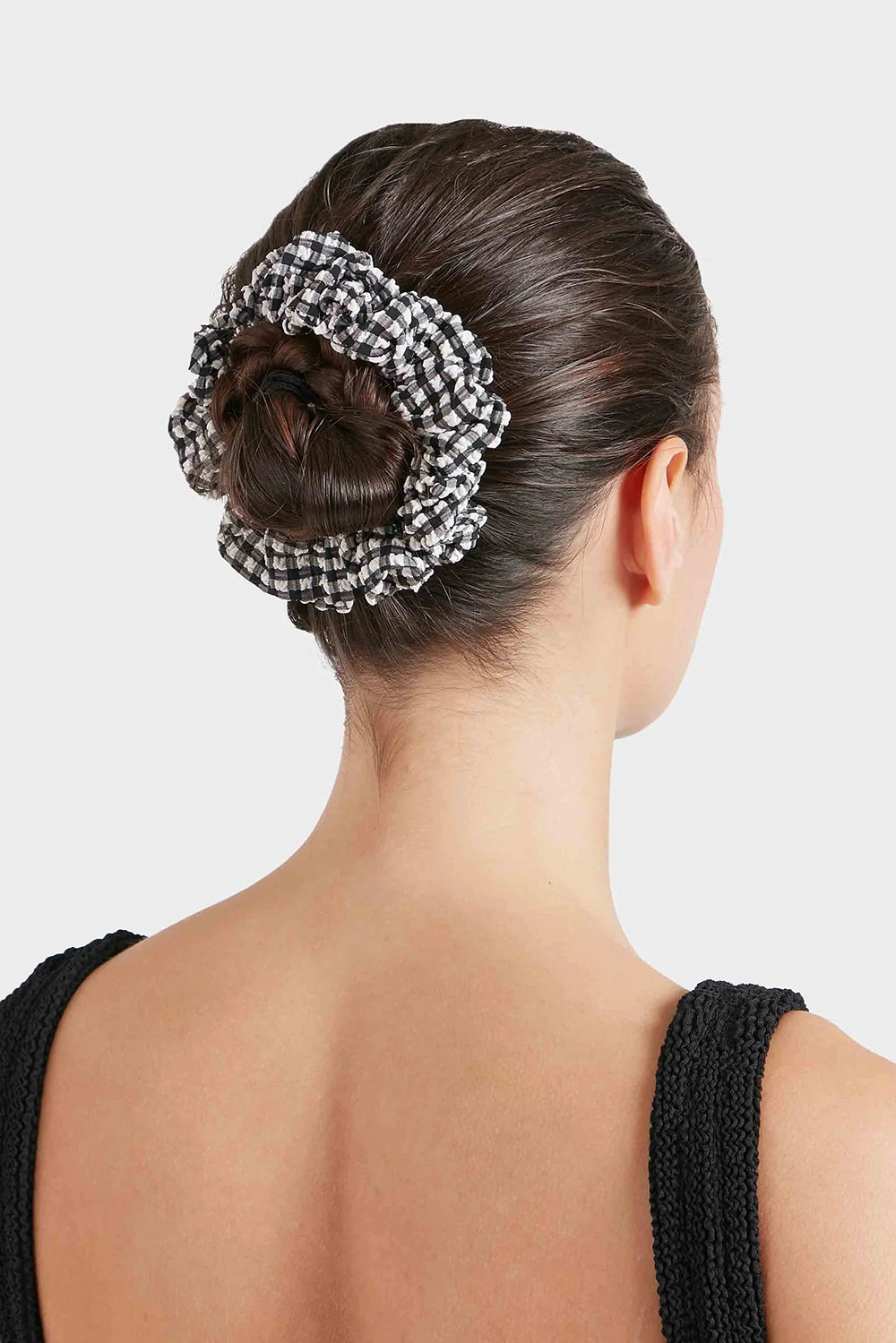 Hunza G Hair Scrunchie in Black Gingham