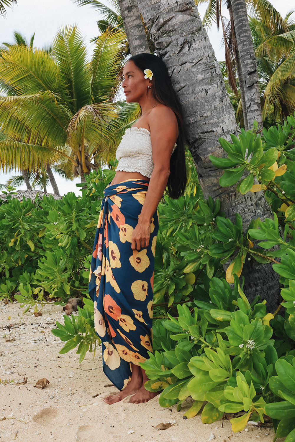 Navy Hau Pareo