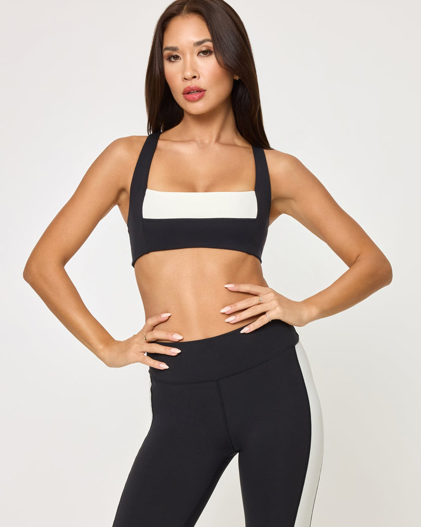 Black-Cream | Model: Jocelyn (size: S)