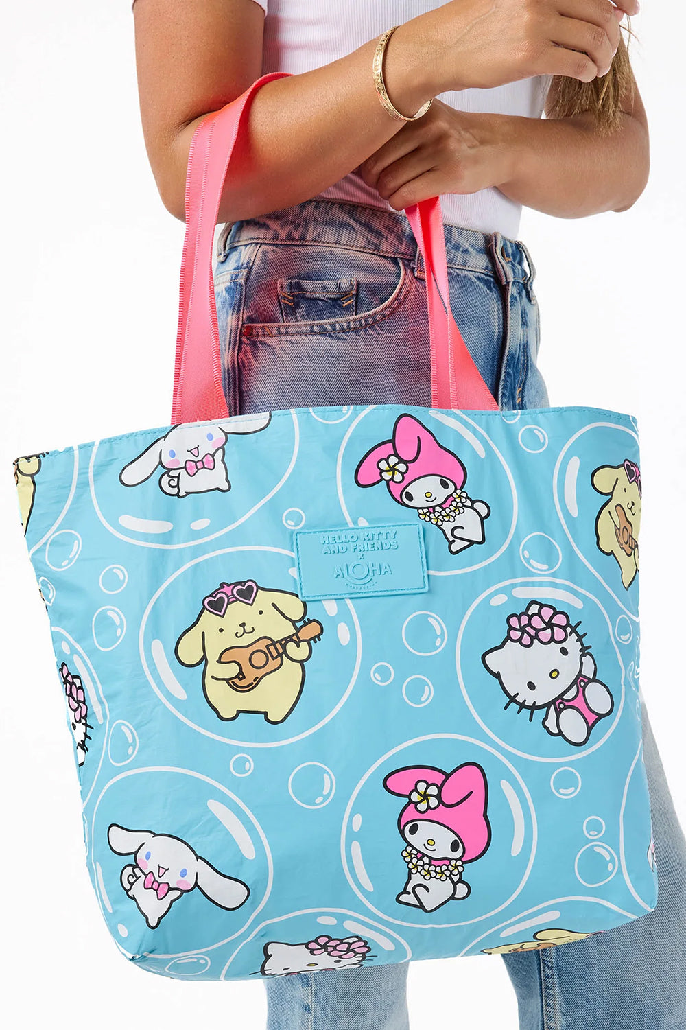 ALOHA Collection HELLO KITTY Bubbles Day Tripper in Blue Skies