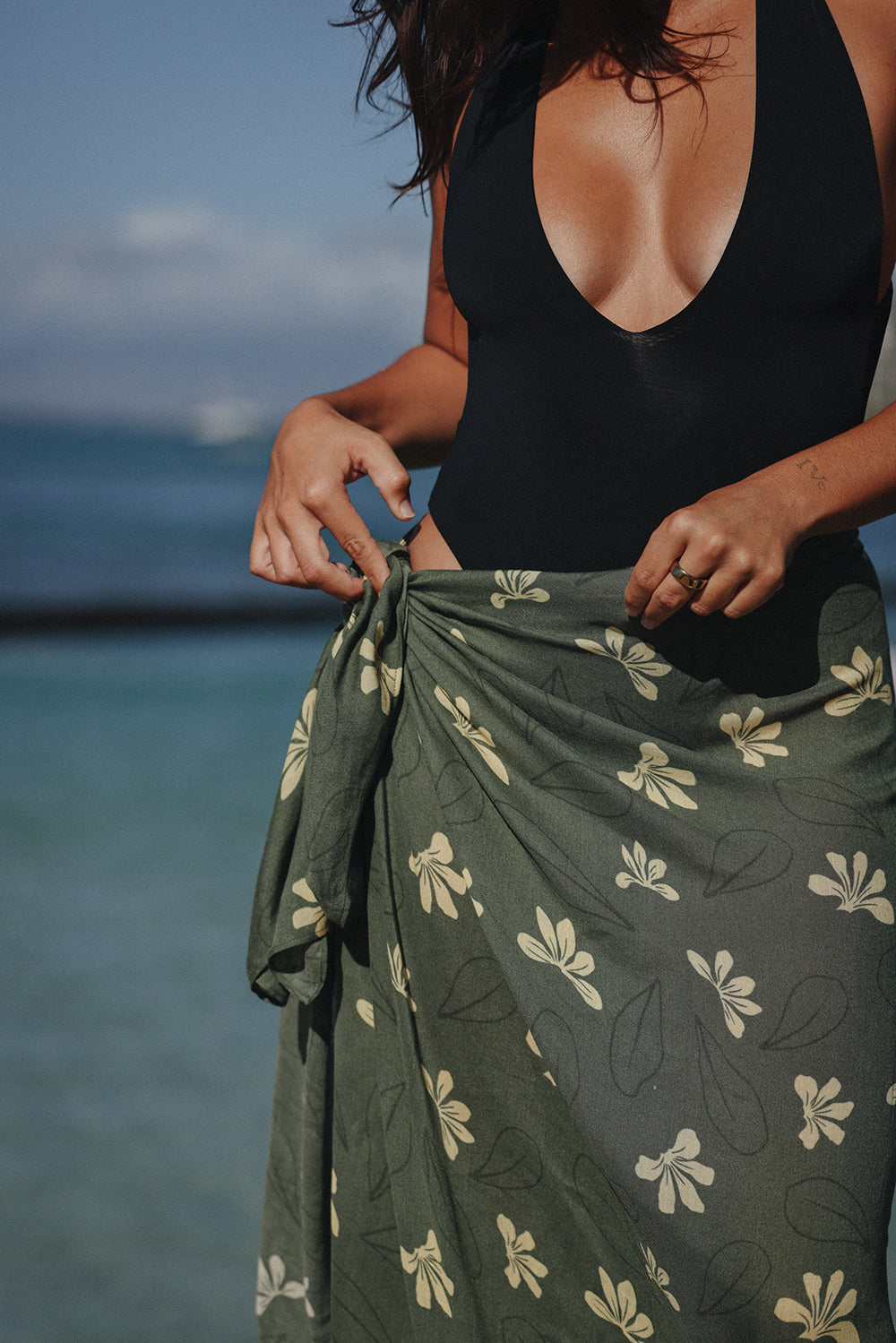 Naupaka Pareo in Green
