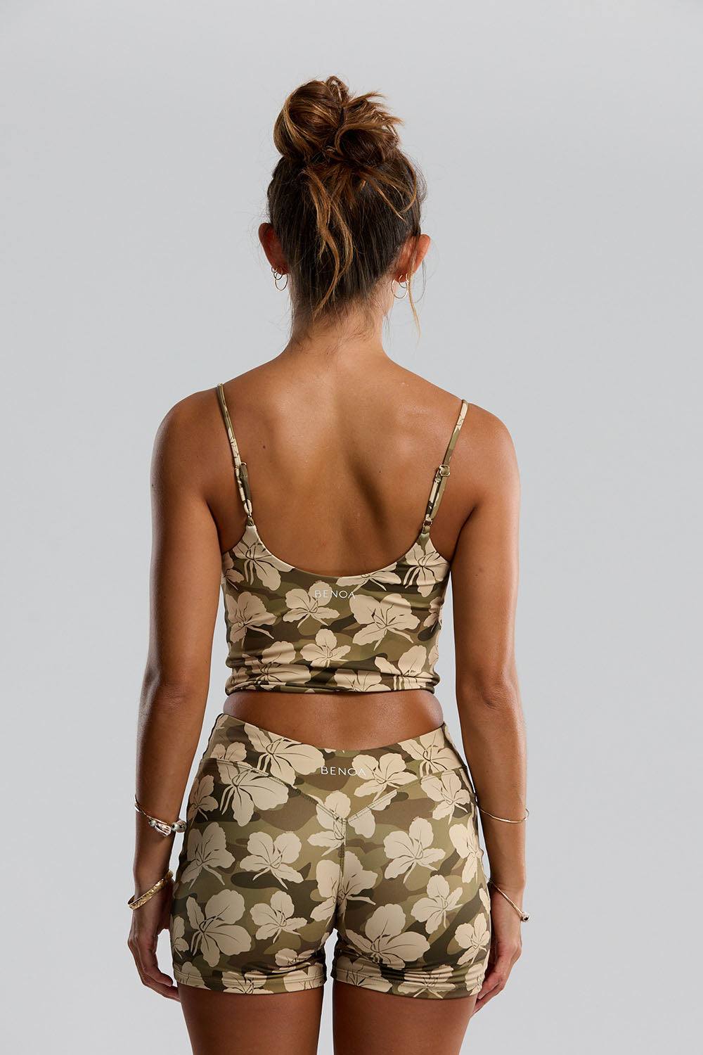 Benoa Active V-Back Shorts in Camo Ginger