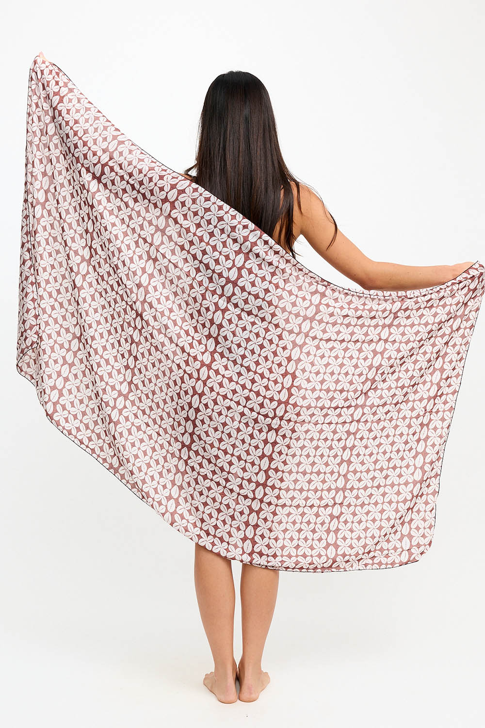 Benoa Swim Pareo in Cowrie Basket