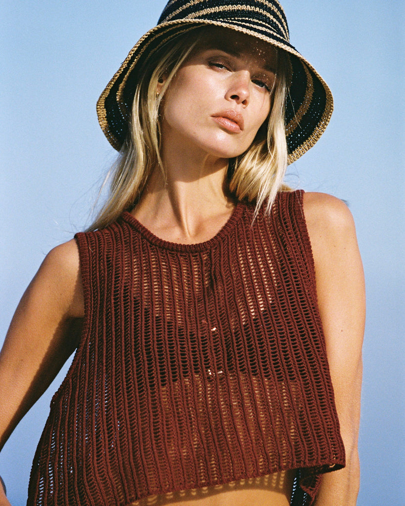 Sangria | Badge:New Arrival_#B2AC88_#ffffff' Red crochet crop top